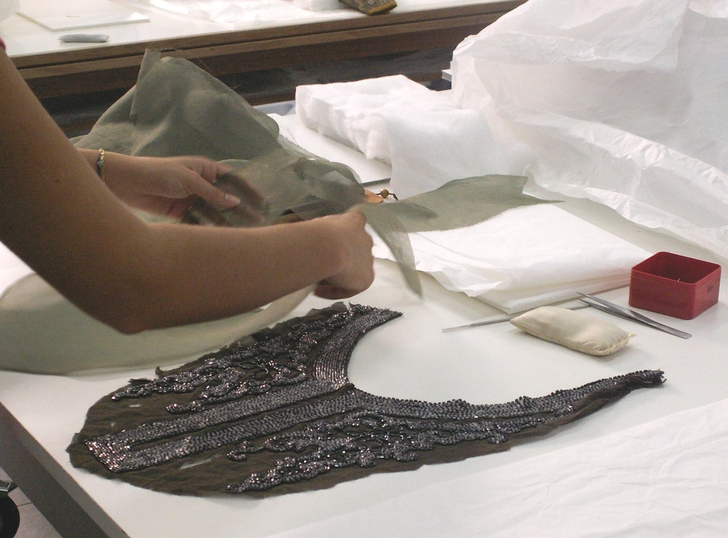 Applicazione del velo alla stola